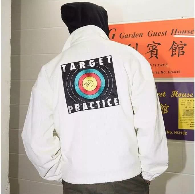 如何低成本做潮人,努力做潮人