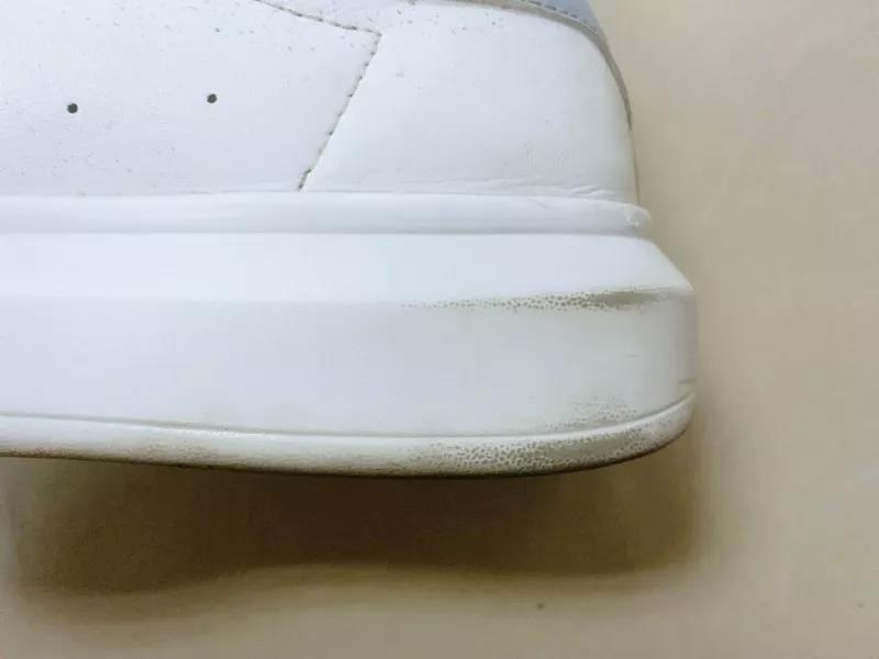 经常开车鞋跟都磨掉色了怎么办,鞋跟磨掉色