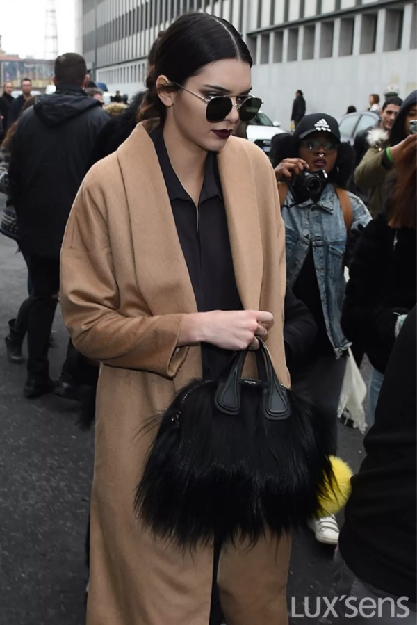 纪梵希包包鞋子哪个国家买最便宜,想买纪梵希口红不知道买哪款