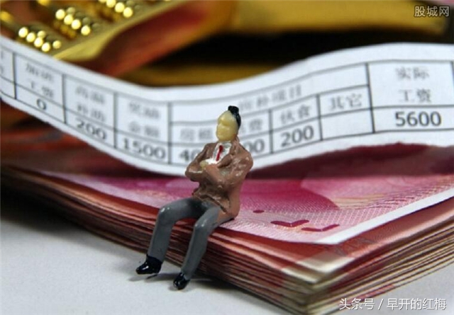 10岁女童全身抓痒怎么回事,十岁女孩皮肤瘙痒一抓好多小包