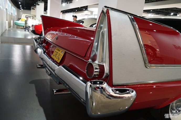 汽车博物馆蝙蝠侠战车,汽车博物馆带你了解蝙蝠侠战车