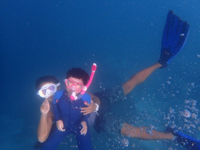 宝贝喜欢小金鱼,宝贝喜欢玩水