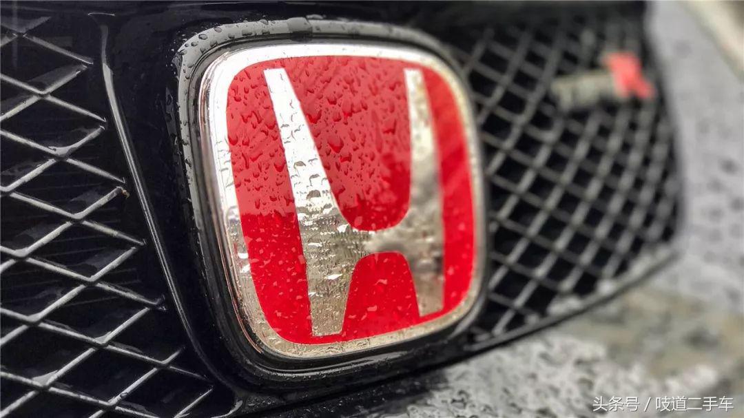 10年的二手超跑还值不值得入手,180万最能入手的二手超跑