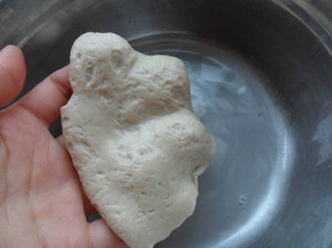 好吃的凉皮在家就可以做简单易懂,手工凉皮无添加劲道爽口好吃