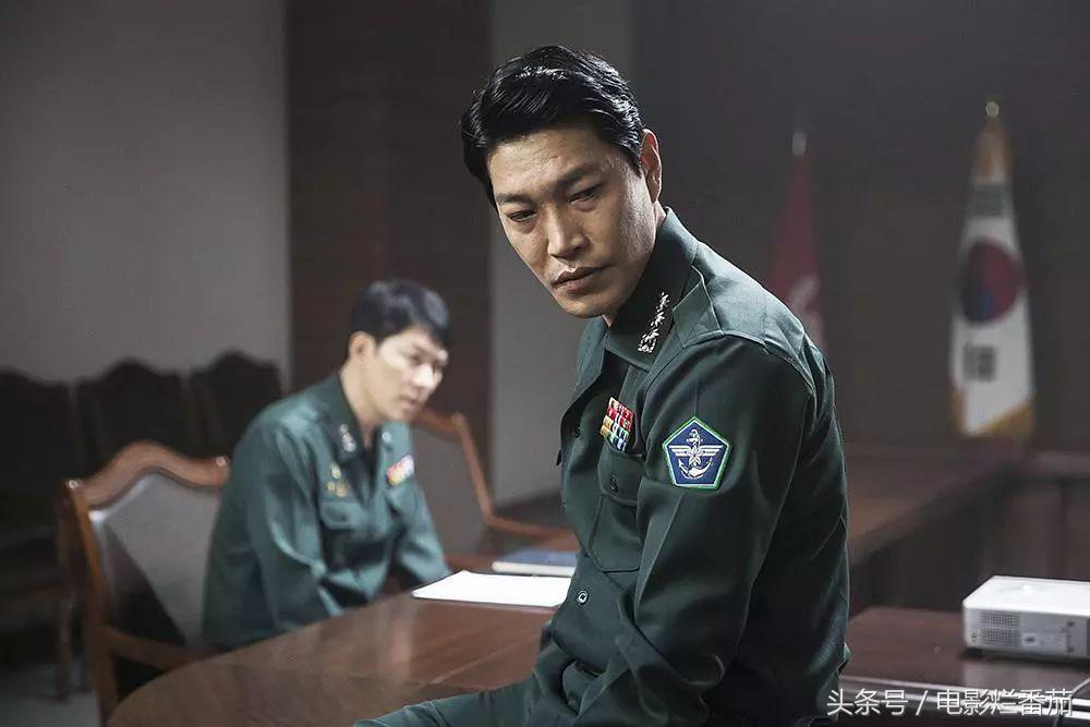 这部电影历经三任总统才得以上映，果然是一枚深水*弹炸**