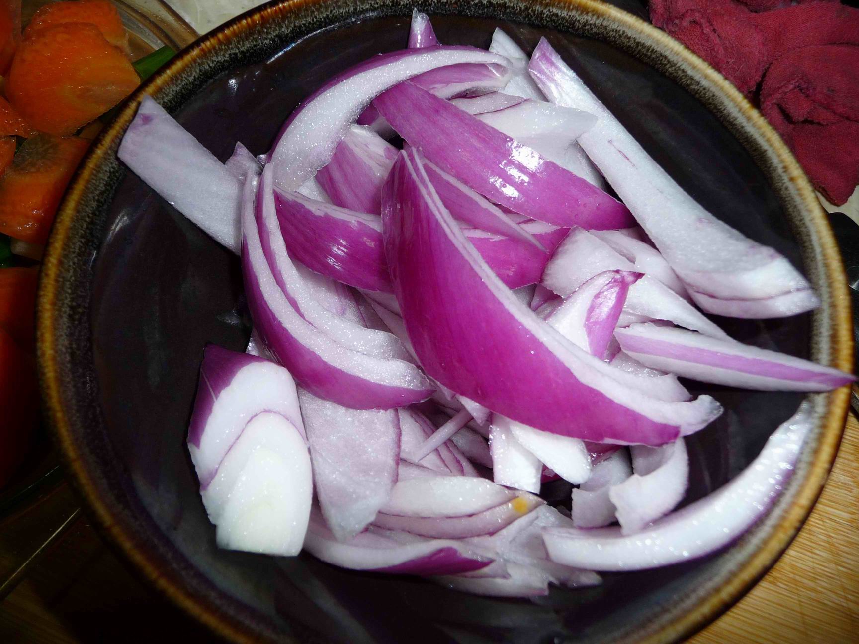 新装修的房子洋葱能除甲醛和异味,新房除甲醛最快速方法是用洋葱吗