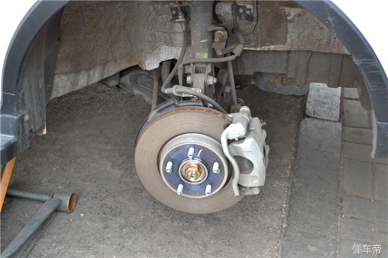 不同品牌轮胎高速胎噪对比,胎噪大的车用什么轮胎好