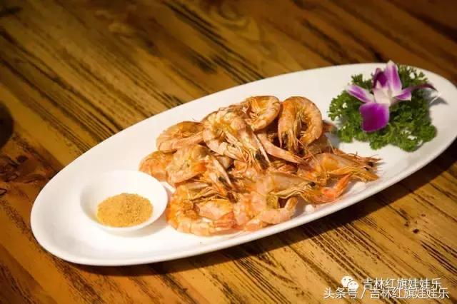 这家藏在吉林市CBD商圈的“深夜食堂”2.0版,和剧里的不太一样