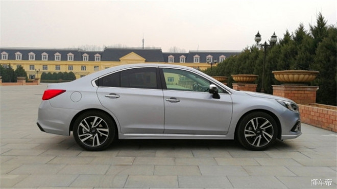 18款斯巴鲁力狮深度解析,斯巴鲁力狮哪一款值得玩