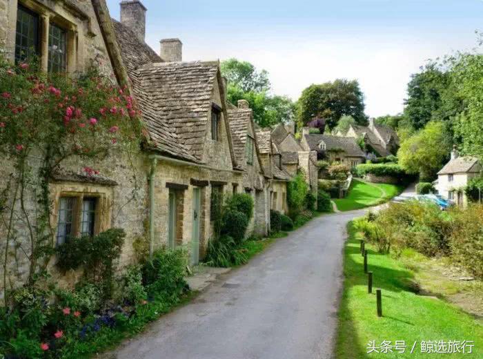 格吕耶尔，一座抚摸灵魂的城市