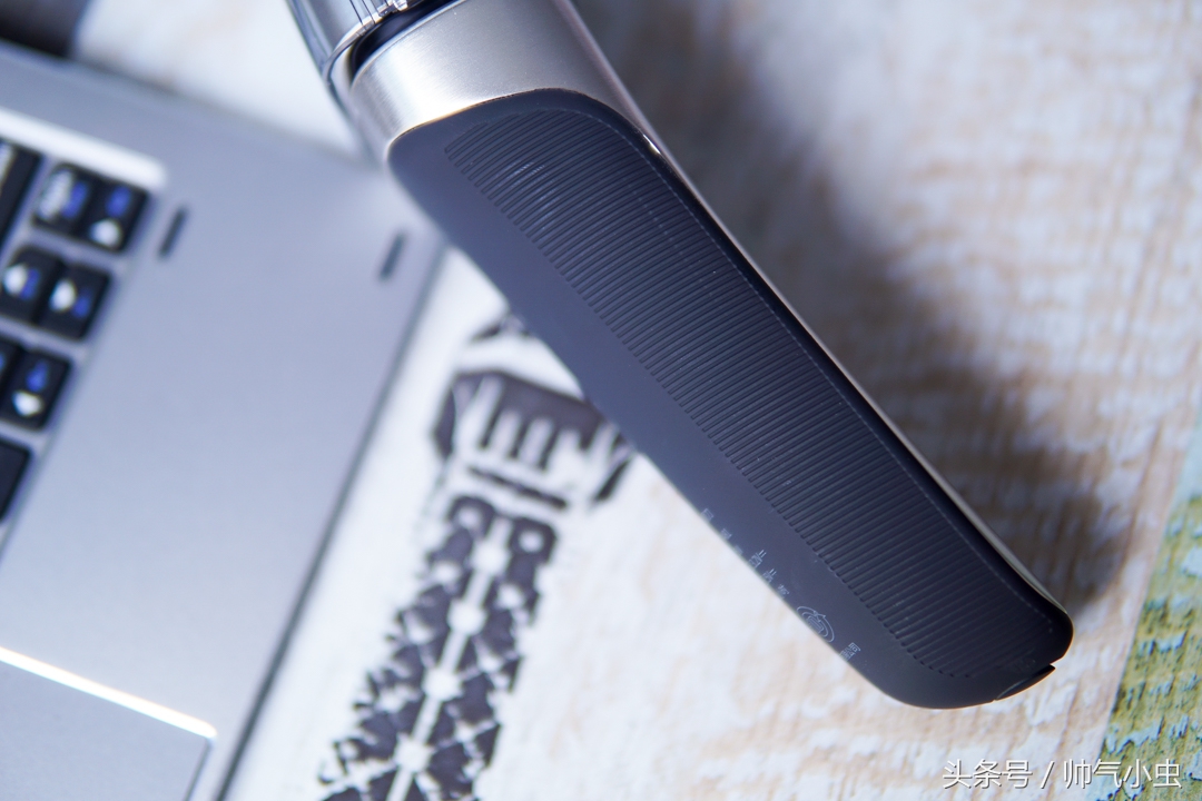 小米众筹刀多功能刀,安来精钢刀头好用吗