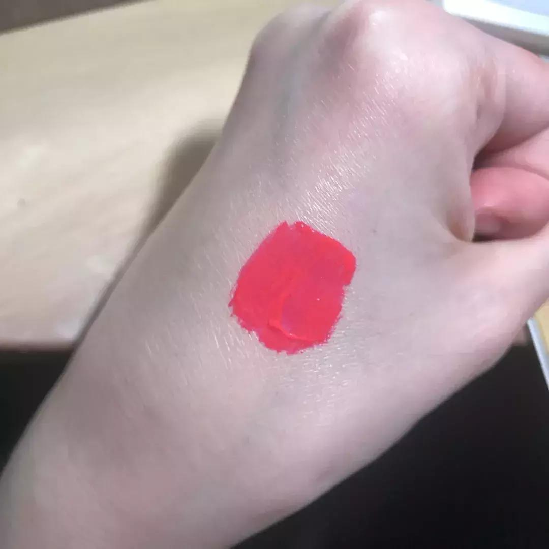 黄皮适合的奶杏色口红推荐,小蛮腰口红色号推荐黄皮