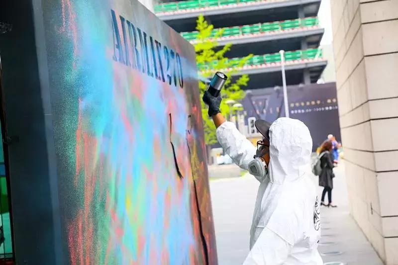 劲话论第四期丨成都sneaker都表白的耐克新鞋，自带增高效果？