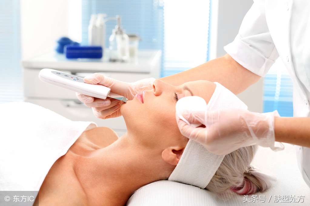 大牌护肤品好还是美容院护肤品好,美容院的护肤品和日化哪个好