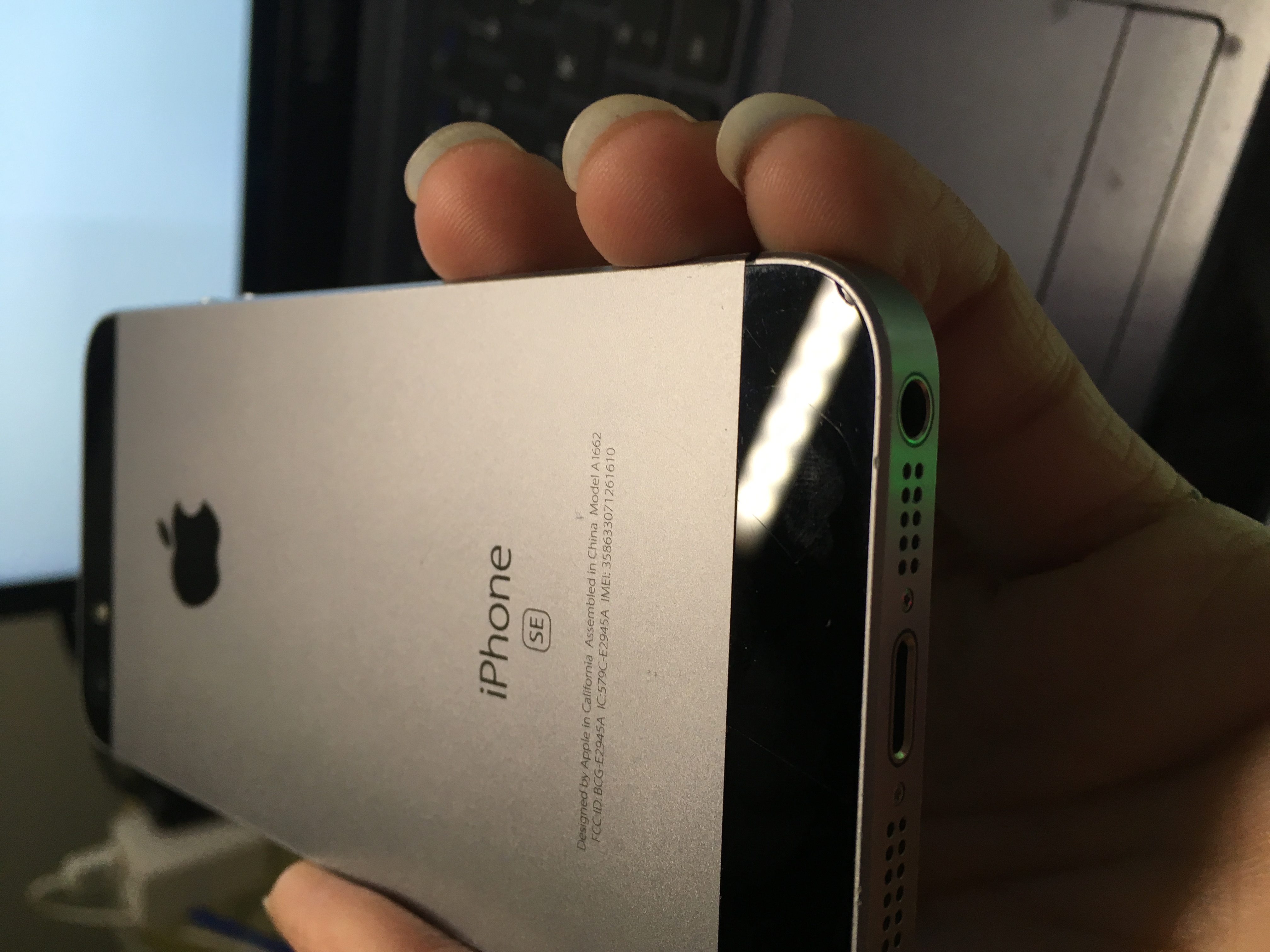 性能小钢炮899元iPhoneSE评测