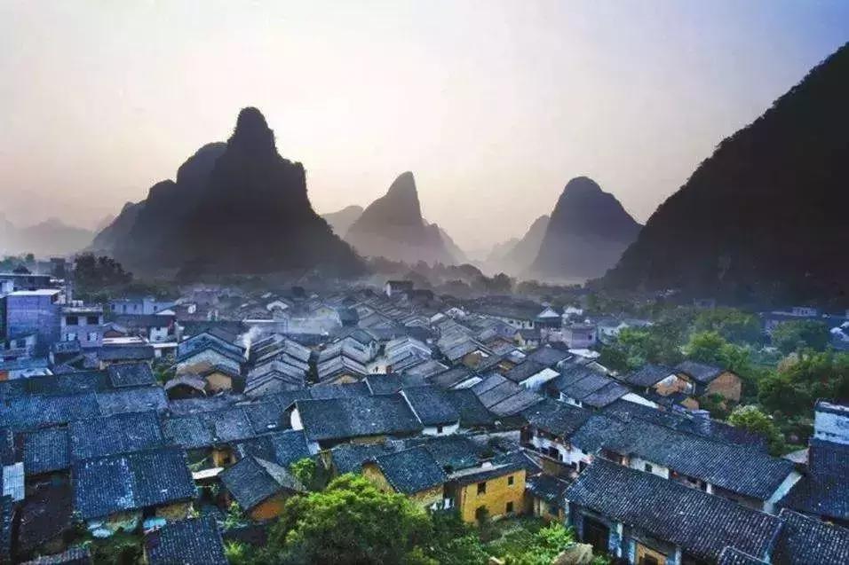 清明小长假去哪玩？国内美到炸的9条旅行线！我去第6条，你呢？