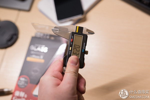 iphone手机一般推荐什么钢化膜,iphone手机原装膜好还是钢化膜好