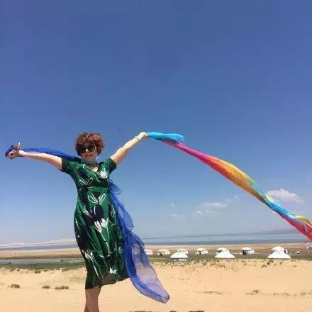 看完我妈拍的春游照片,我跟我爸都哭了……