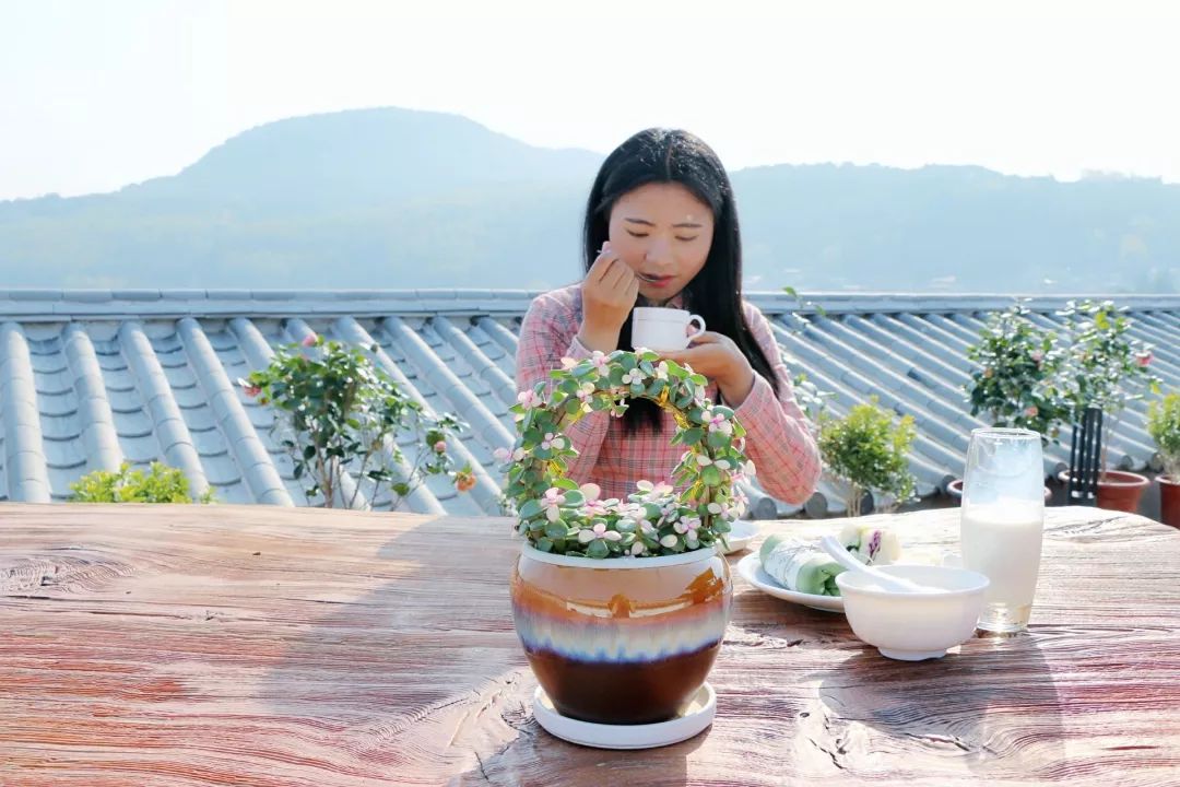 腾冲自在悬崖民宿,腾冲和顺实惠民宿