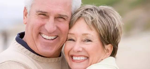 缺牙牙槽骨吸收危害,缺牙不镶的危害动态图