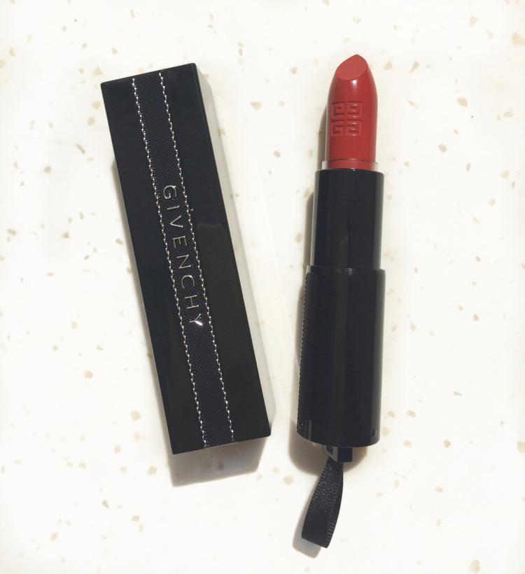 纪梵希n100试色,纪梵希n11和阿玛尼405对比