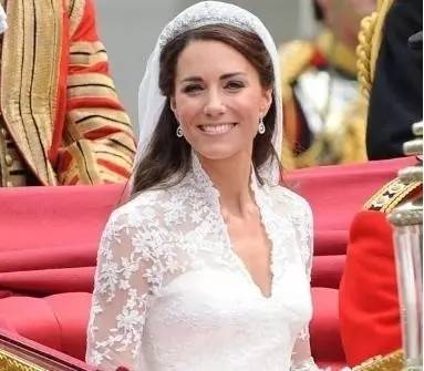 关于爱情——CartierLove长沙二手回收的春天