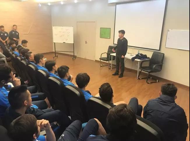 中国足球管理层是哪些人,中国足球经理人