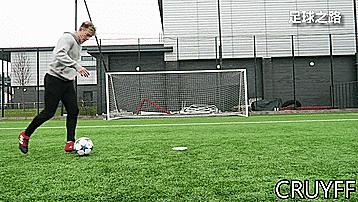 50种个人足球技巧训练,100个足球过人技巧gif