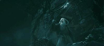 丝巾怎样搭配才好看？搭配好胜过买100件新衣