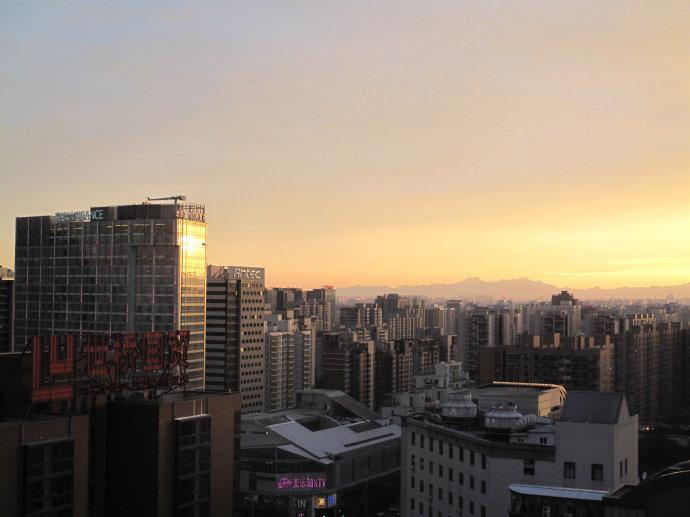 疲劳的时候放松一下自己,疲惫了停下来欣赏风景