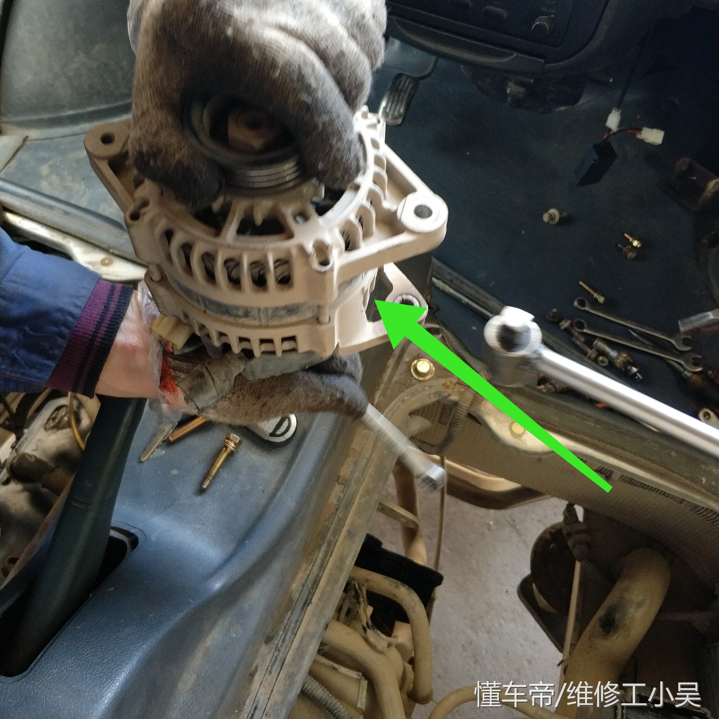 加装汽车空调全过程,汽车空调系统需要更换什么