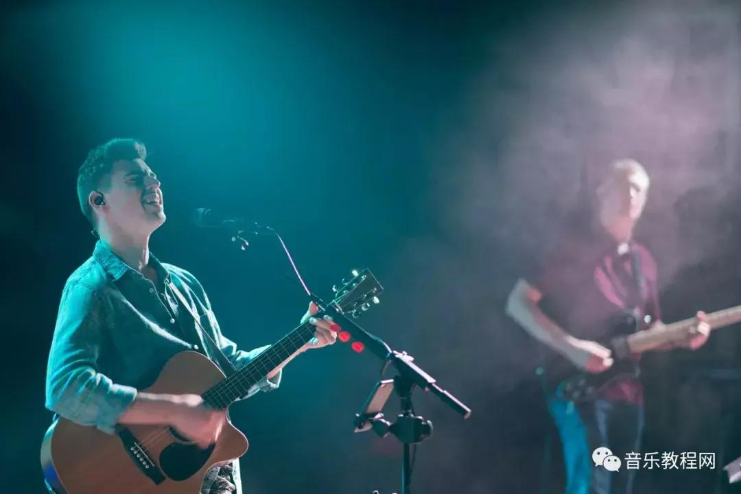 歌手必须懂的30条声乐指导（附声乐基础训练）