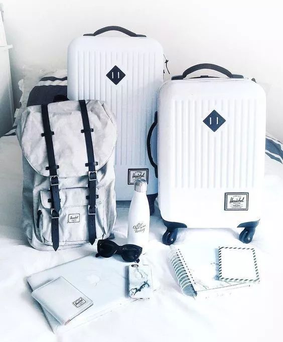 旅行必备旅行箱,旅游行李箱应该都要有什么