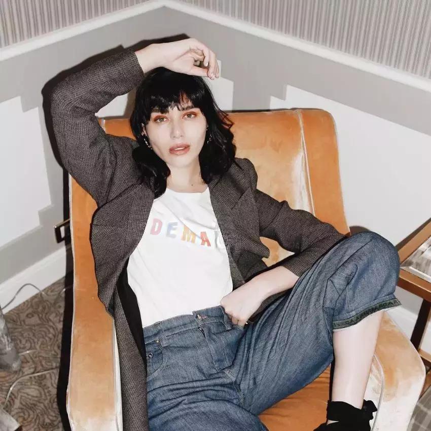 推荐目前为止最爱的一款t恤,新款爆款T恤