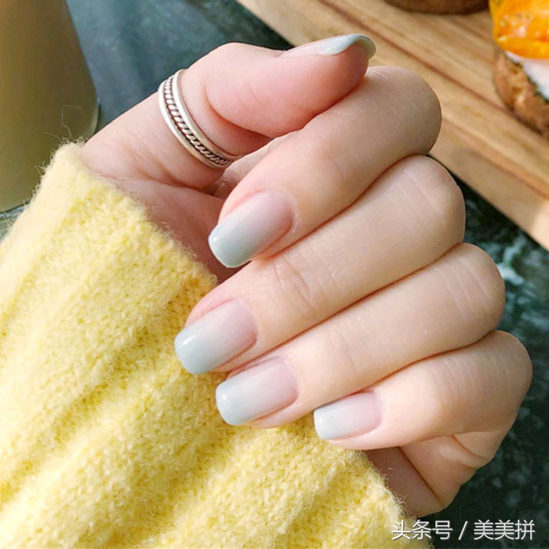 新手必备美甲教程你学会了吗,初学者也可以轻松上手的美甲款式