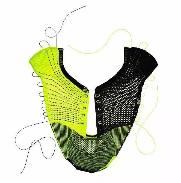 nike科比篮球鞋开箱,nike什么时候推出的科比签名鞋