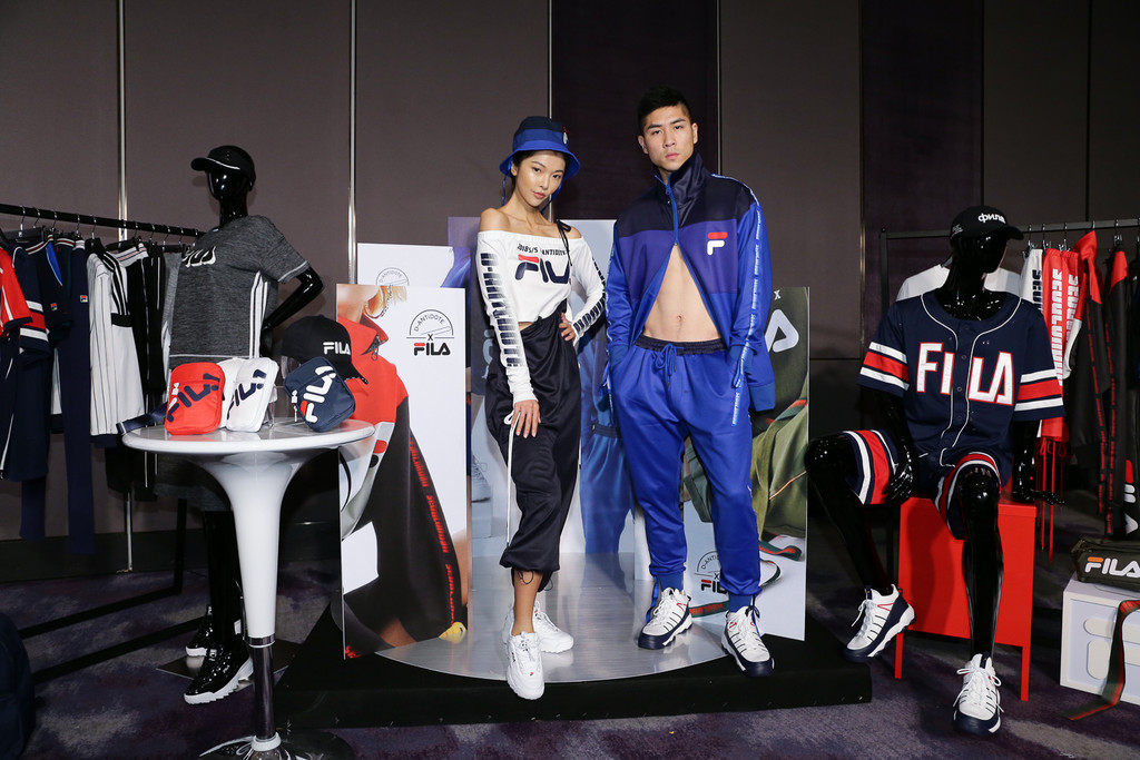 加双厚袜子赢过所有KOL,2018年春夏季潮流球鞋重点都在这一篇了