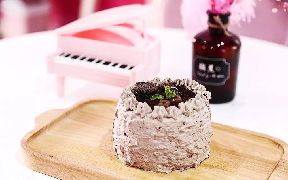 潮爆ins的粉色甜品店来通城啦！一大片粉红豹直撩你的少女心！