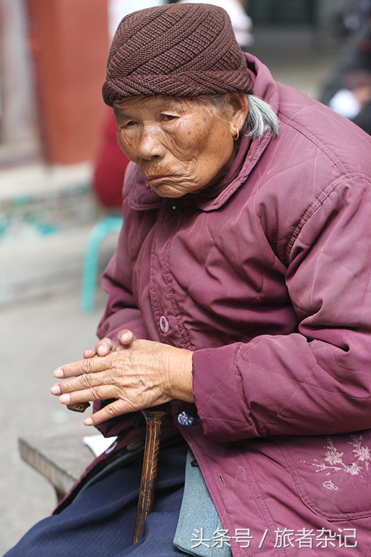 云南建水街头人文摄影2013——佳能7D的影像