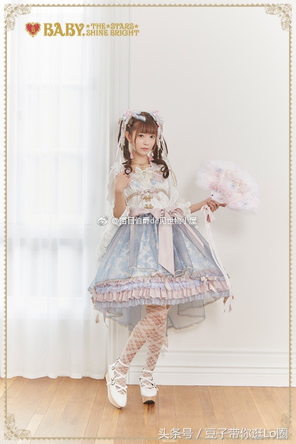 这条裙子看起来很漂亮,这条裙子很漂亮