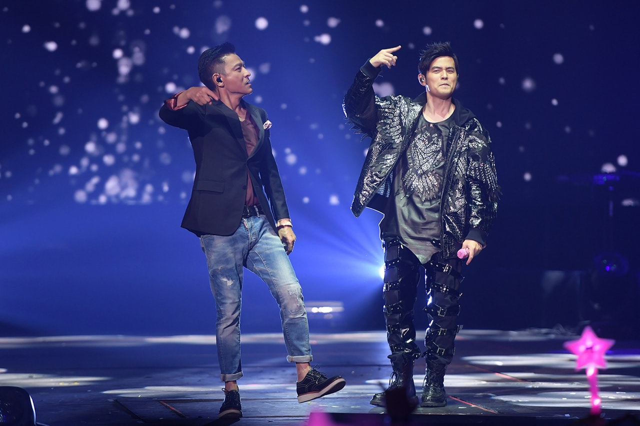 周杰伦五月天2019上海演唱会现场,周杰伦五月香港演唱会前排清晰