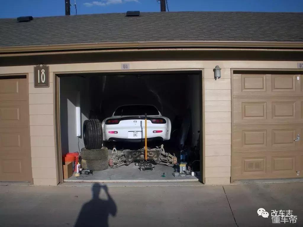 马自达rx-7爆改平民,马自达rx-7经历了几代