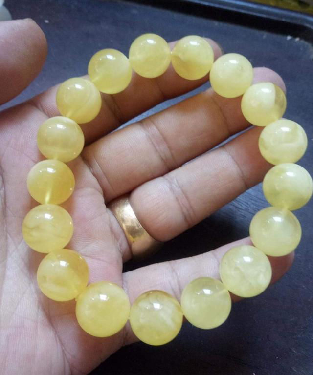 琥珀蜜蜡价格一般多少,琥珀蜜蜡的价格是多少