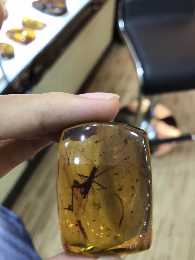 琥珀蜜蜡价格一般多少,琥珀蜜蜡的价格是多少