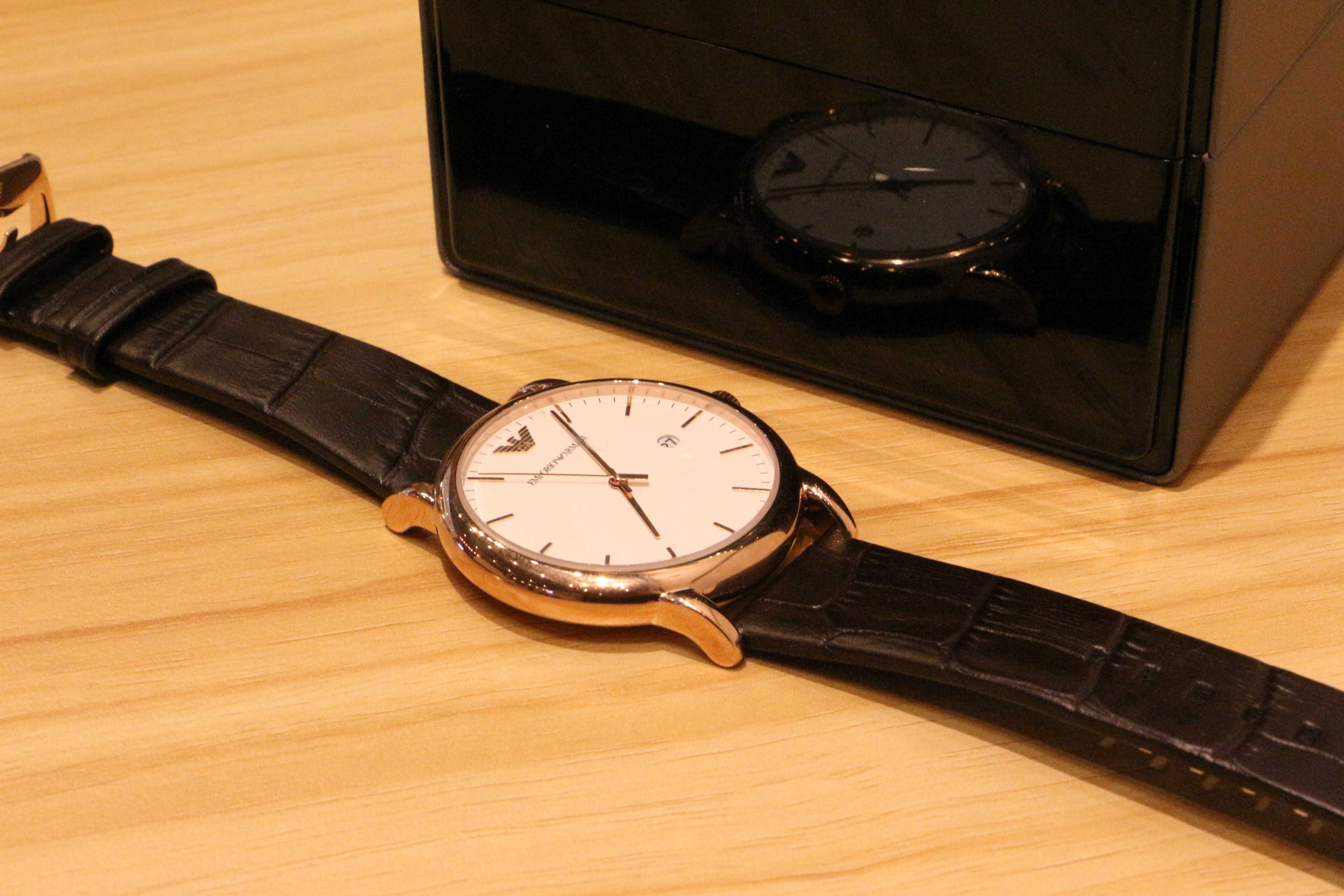 阿玛尼从来不缺仪式感,阿玛尼男款手表复古