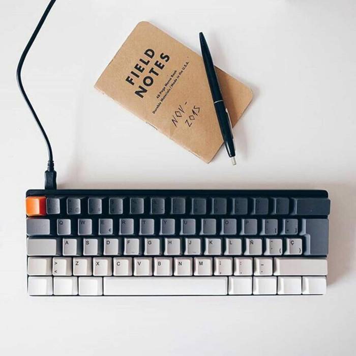 吃鸡手机机械键盘,吃鸡公认最好的游戏键盘