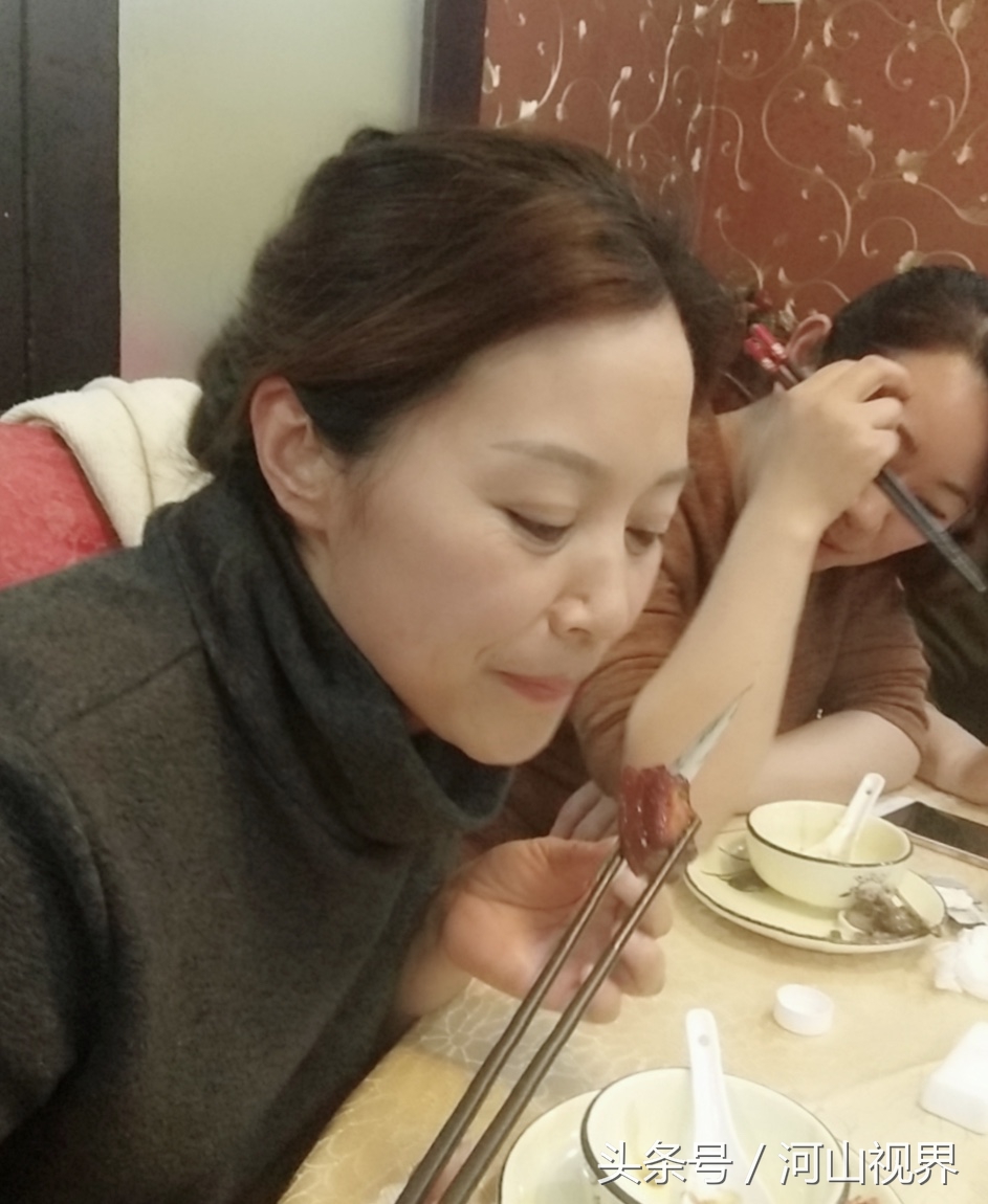 大胖妞变女神,大胖妞变成苗条淑女