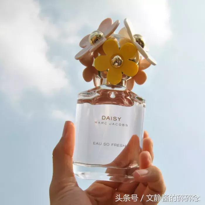 适合春天的女士香水,好闻到爆的女士香水推荐