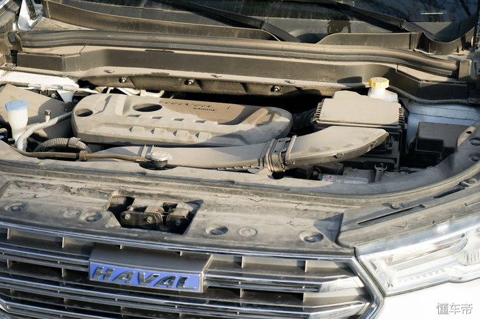 哈弗h6蓝标1.5t测评,第三代哈弗h61.5t2.0t选哪个好