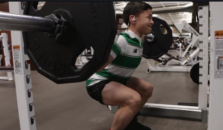 15岁亚裔健身,15岁健身3年练成肌肉猛兽